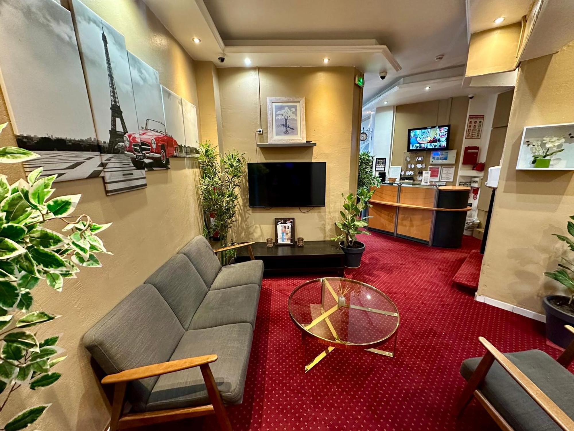 Hotel Victor Hugo Clamart Esterno foto