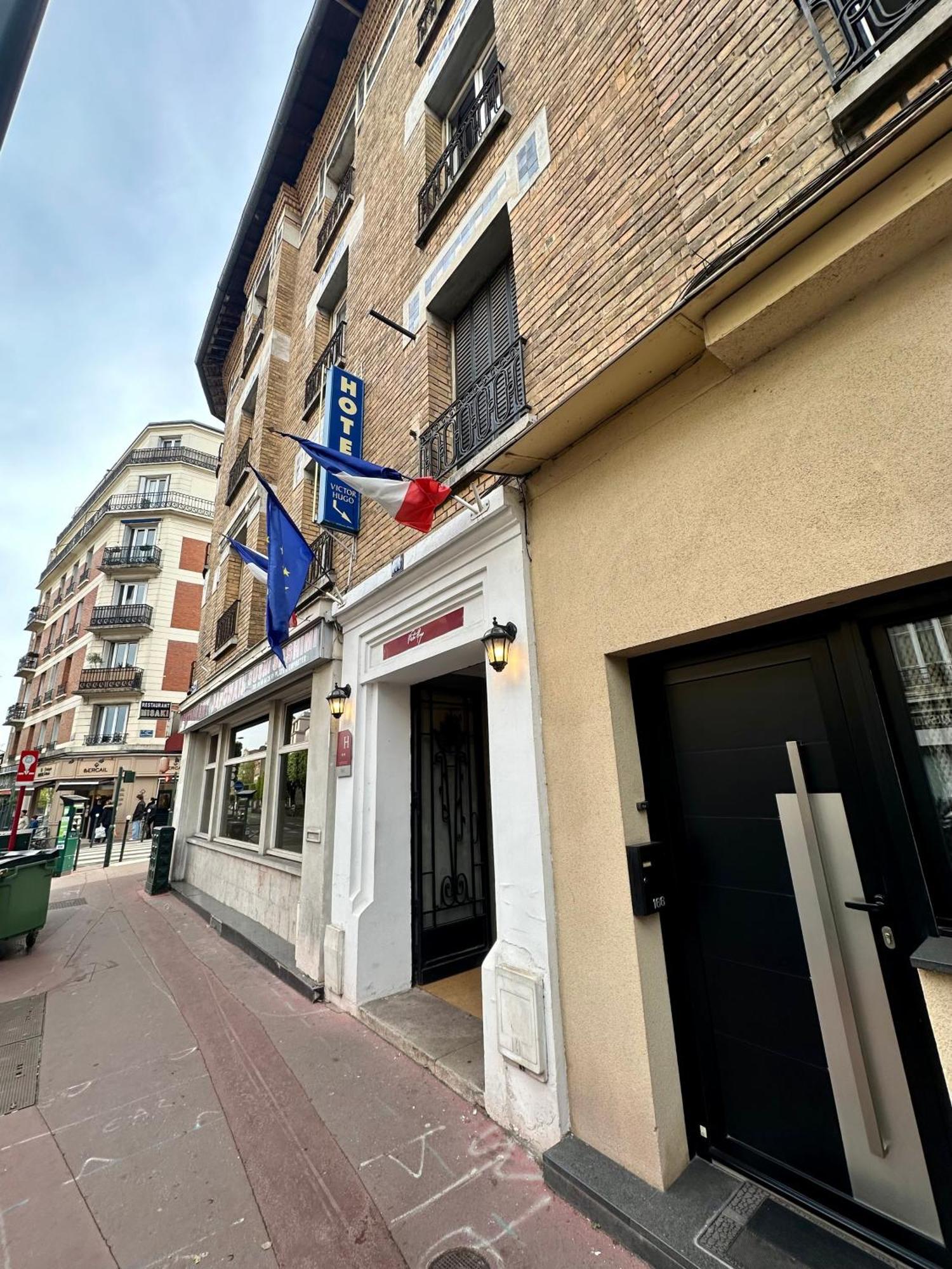 Hotel Victor Hugo Clamart Esterno foto